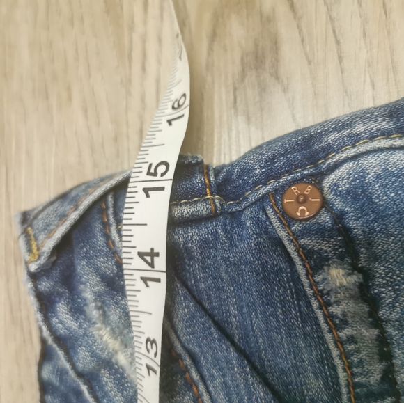 Rare! True Religion Joey Patch jeans, 27x32 - Picture 2 of 11